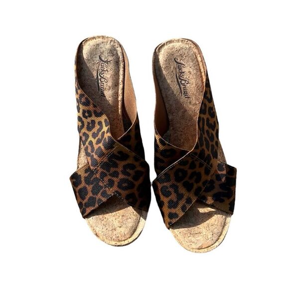 Lucky Brand Leopard Print Wedge Sandals - Picture 6 of 9